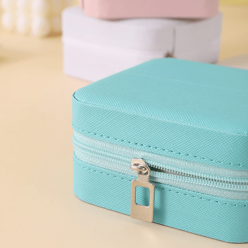Kompakt smyckesbox i 4 färger – perfekt för resan | Diamanta Pocket Vault™